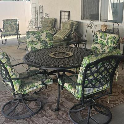 Table and chair set with cushions now $125