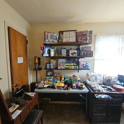 Sale Photo Thumbnail #192