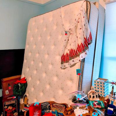 Sale Photo Thumbnail #53