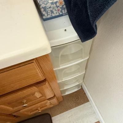 Sale Photo Thumbnail #140