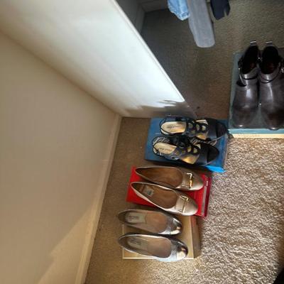 Sale Photo Thumbnail #181