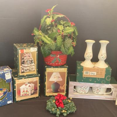 Pfaltzgraff Winterberry & Oneida Holiday Cheer Collection – Some New in Boxes
