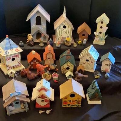 Handcrafted Wooden Birdhouses & Resin Bird Figurine Collection