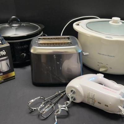Small Kitchen Appliances, All Powered On