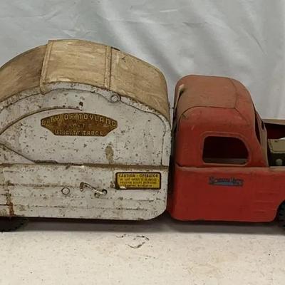 Vintage Structo City Of Toyland “No 7” Utility Truck