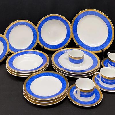 “Wellington Blue” By Royal Porcelain Four 5pc Place Settings #4