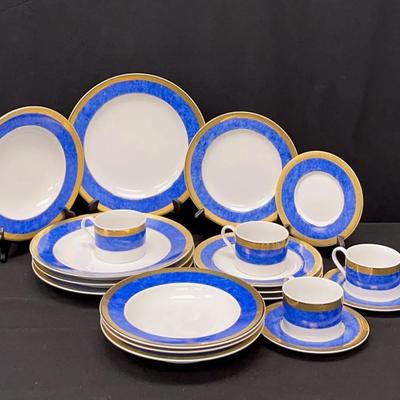 “Wellington Blue” By Royal Porcelain 5pc Place Settings #3