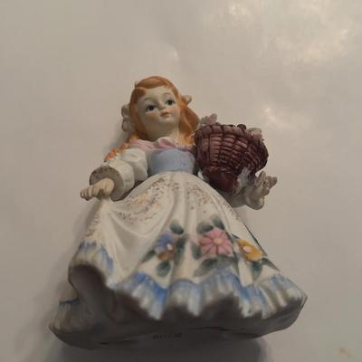 Little Girl With Bouquet 