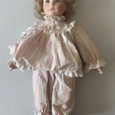 Jessica bSusan WakeenDanbury MintPorcelain Doll 1993