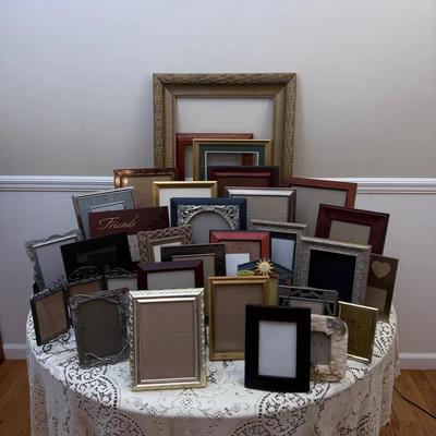 Frame Lot
