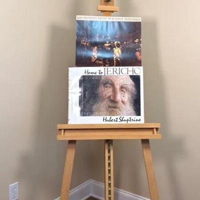 Laura Wooden Easel And Art Books