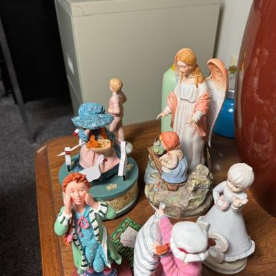 Sale Photo Thumbnail #184