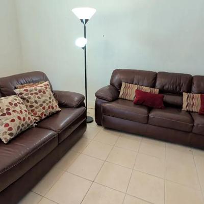 Brown Leather Sofa & Loveseat W/ Coordinating Throw Pillows & Torchiere Lamp 