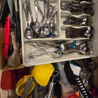 Sale Photo Thumbnail #166
