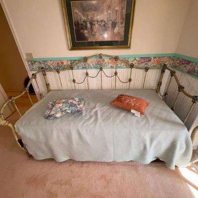 Sale Photo Thumbnail #32