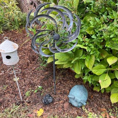Lot Of 4 Yard Decorations