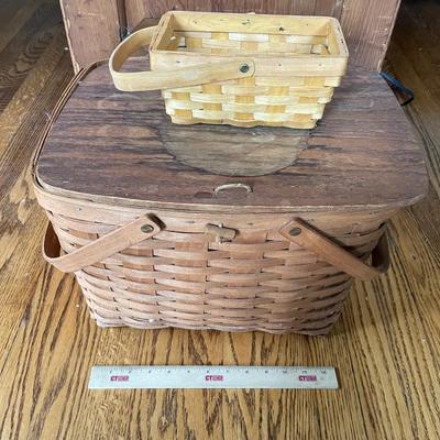 Lot Of Two Baskets One A Longaberger Pick Nic Basket