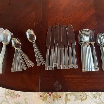 Pfaltzgraph Stainless Flatware