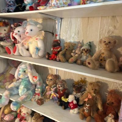 Sale Photo Thumbnail #377