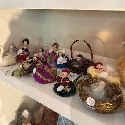 Sale Photo Thumbnail #92: Marie Osmond 12 days of X-mas ornaments. 