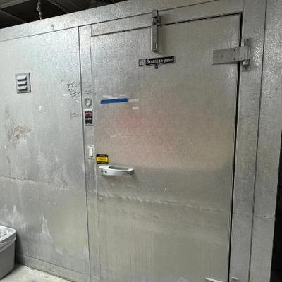 Sale Photo Thumbnail #10: https://auctions4america.proxibid.com/Auctions-4-America/Hospital-and-Hospitality-Sale/event-catalog/287517
