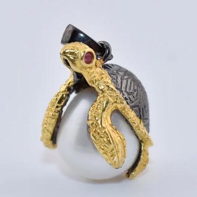 Sterling Silver Gold Vermeil 9mm Pearl Turtle Pendant