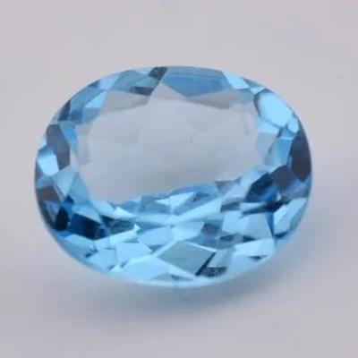 3.8 Carat Natural Oval Sky Blue Topaz - VS