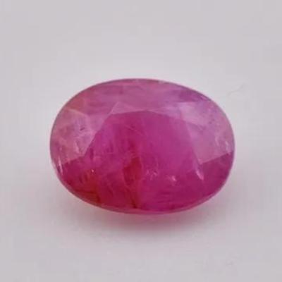 1.5 Carat Natural Oval Pink Sapphire - Possibly Treated - SI2