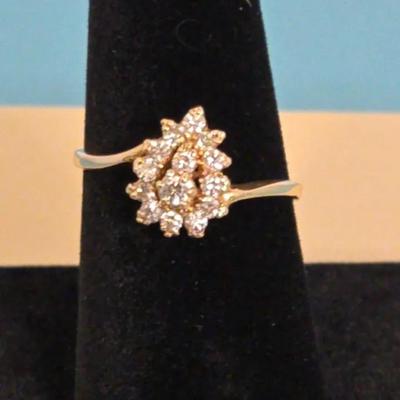 14K Gold Ring With Diamond Accents 