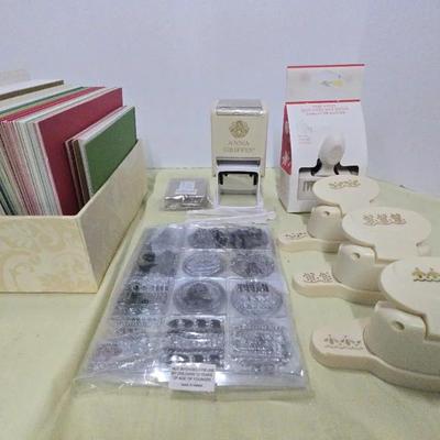 ANNA GRIFFIN Border Punch, Stamper, and a Set of Holiday Cards