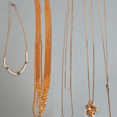 A Lot Of 5 Gold Tone Women's Necklaces 