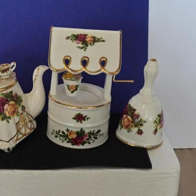 Royal Albert Decorative Porcelain Set