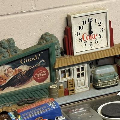 Sale Photo Thumbnail #8: Vintage Coke Clock