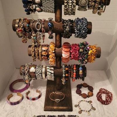 Sale Photo Thumbnail #47