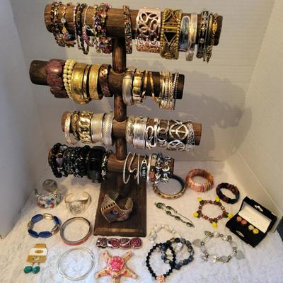 Sale Photo Thumbnail #30