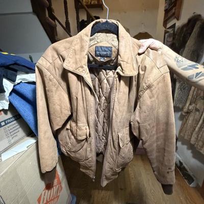 Sale Photo Thumbnail #302