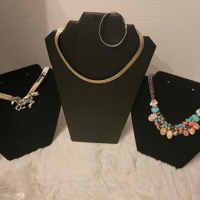 Sale Photo Thumbnail #36