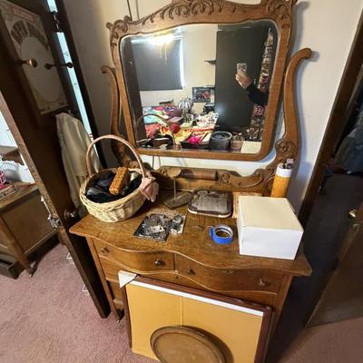 Sale Photo Thumbnail #325