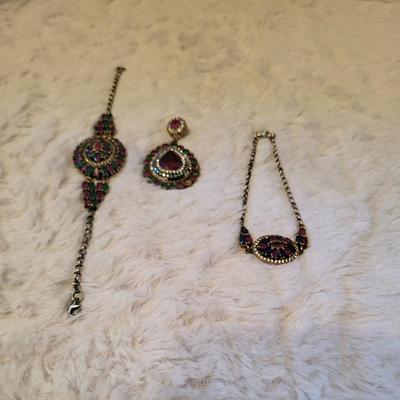 Sale Photo Thumbnail #4