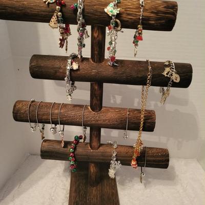 Sale Photo Thumbnail #17