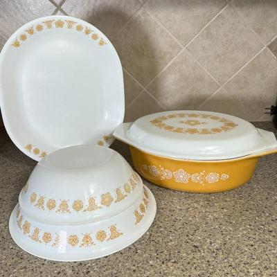 Vintage Butterfly Gold PYREX Casserole Dish with Lid and Three Serving Pieces