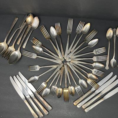 Vintage Silver-Plated Oneida Community Flatware Set in Milady Pattern