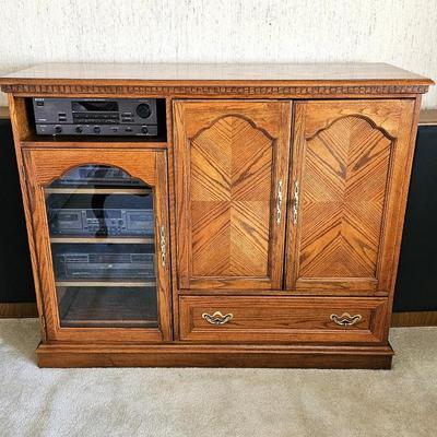 Vintage Oak Entertainment Cabinet – Retractable Doors, Stereo Shelves, TV Space, Large Drawer, 57x21x45