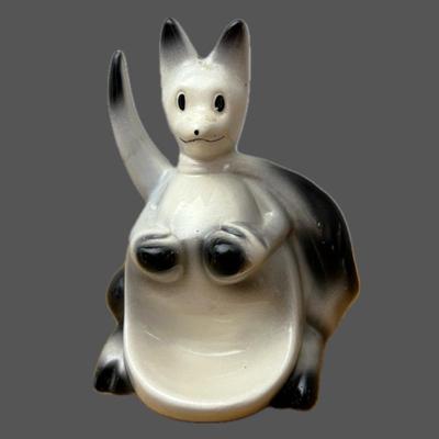 Vintage 1956 Boxing Kangaroo Caddy - Pulp Fiction Ceramic by Fine Ent. Inc. 