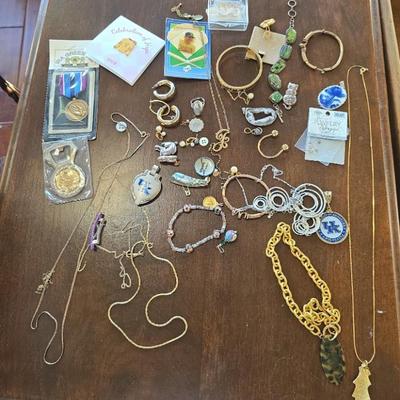 Sale Photo Thumbnail #120