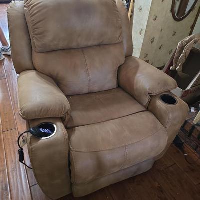 Sale Photo Thumbnail #659