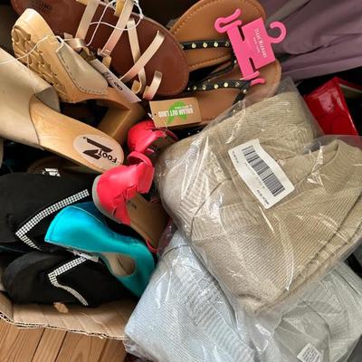 Sale Photo Thumbnail #31: Shoes