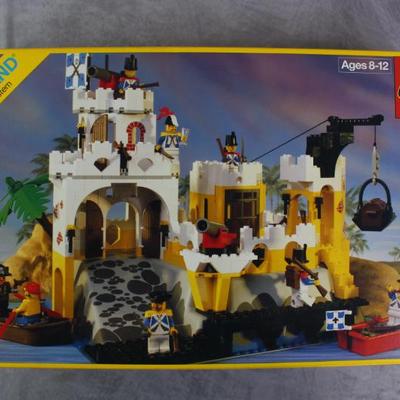 Sale Photo Thumbnail #590