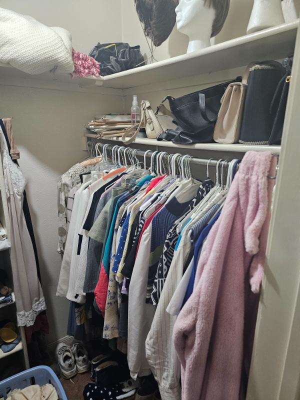 Sale Photo Thumbnail #34
