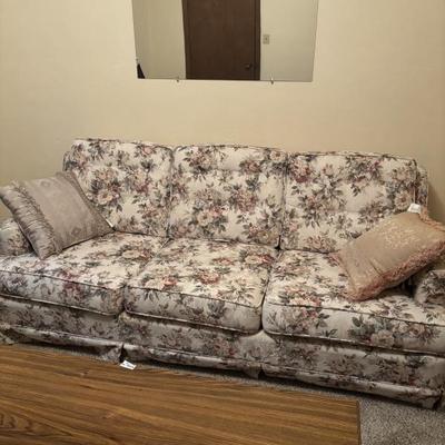 Sale Photo Thumbnail #14